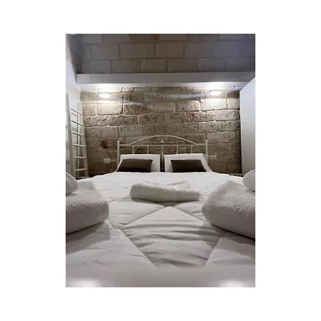 Locus Amoenus *